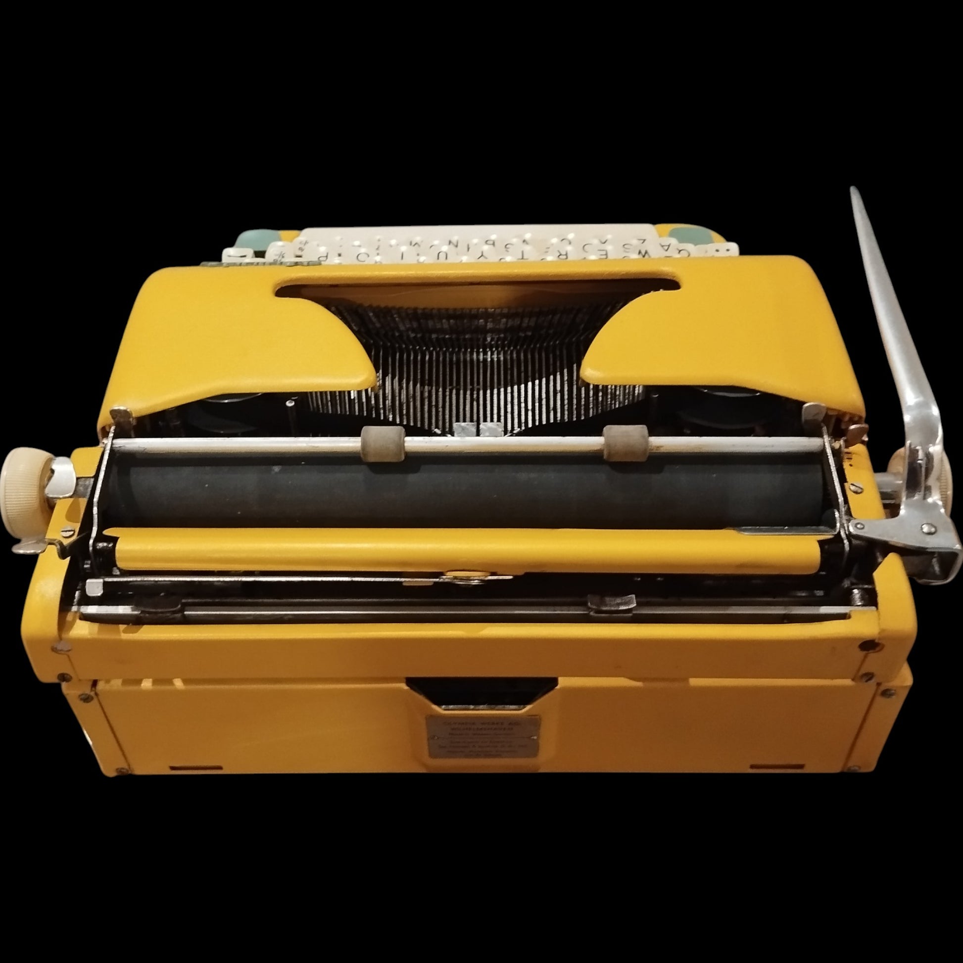 Image of Olympia Monica Typewriter. Available from universaltypewritercompany.in