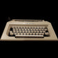 Image of Olivetti Lettera 25 Typewriter. Available at universaltypewritercompany.in