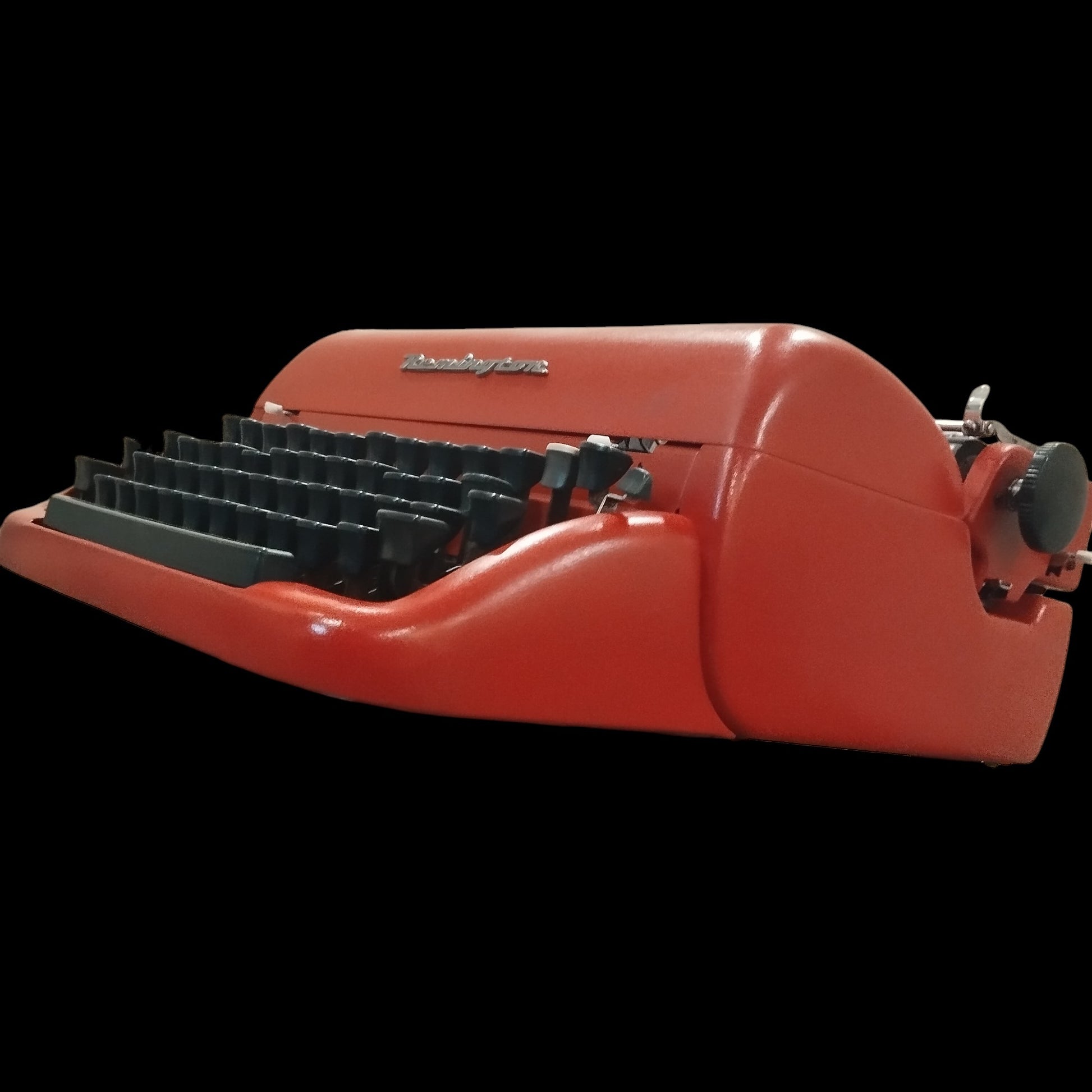Image of Remington Personal Portable Typewriter. Available from universaltypewritercompany.in