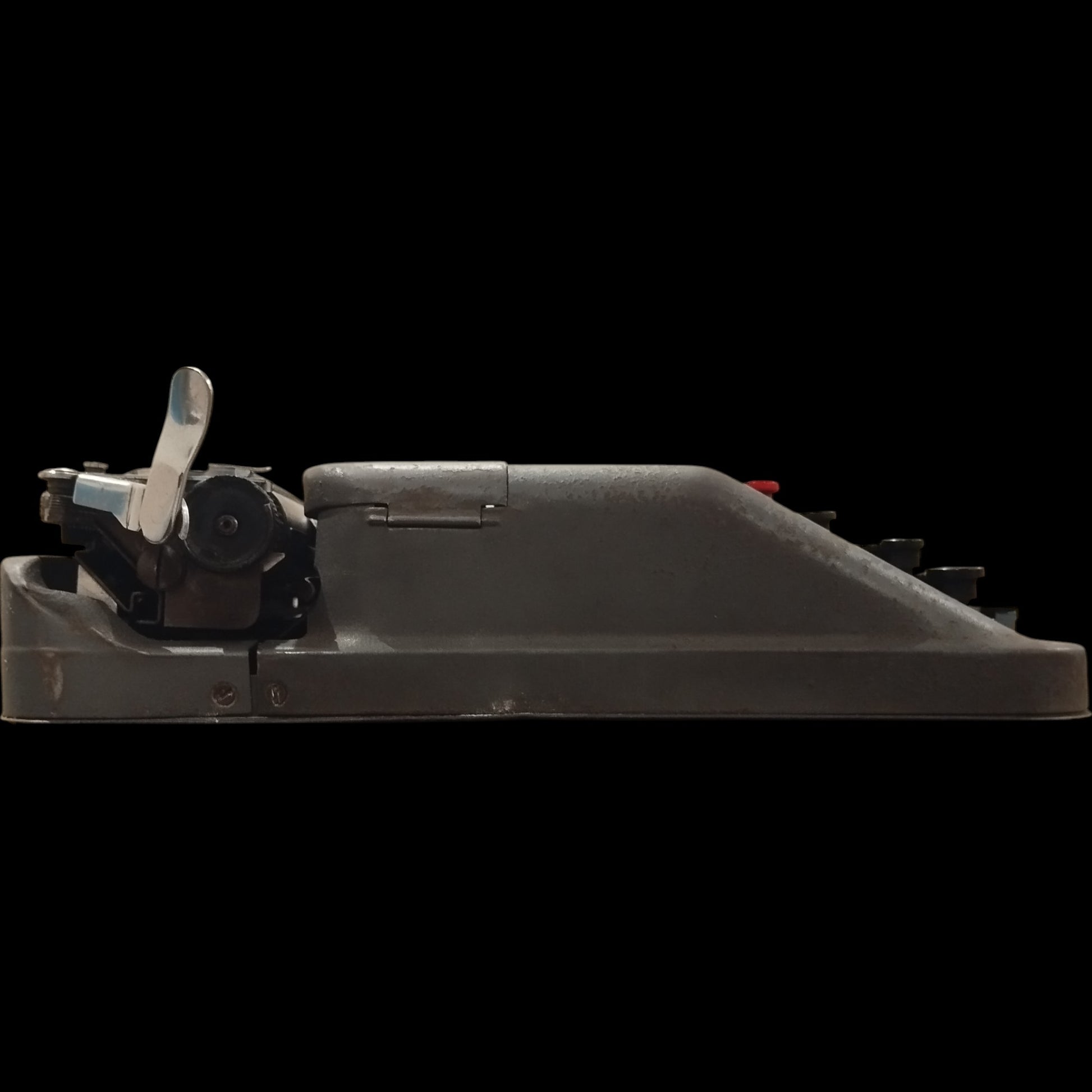 Image of Empire Aristocrat Typewriter. Available from universaltypewritercompany.in
