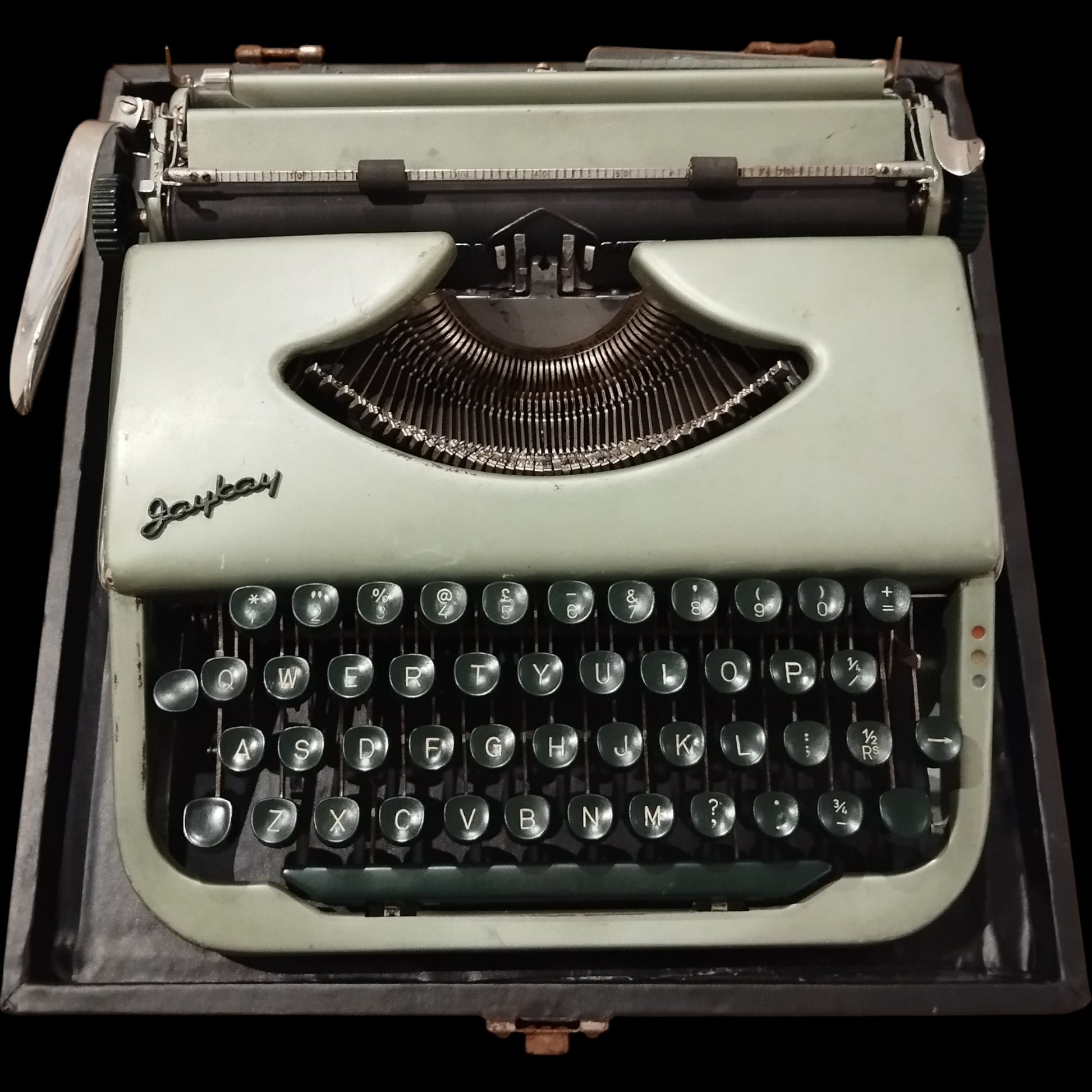 Image of Jaykay Typewriter. Available from universaltypewritercompany.in