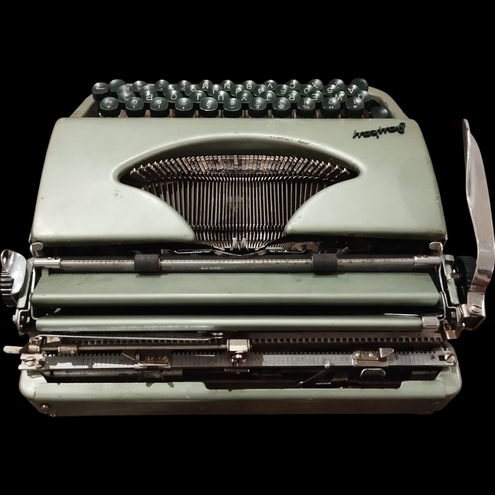 Image of Jaykay Typewriter. Available from universaltypewritercompany.in