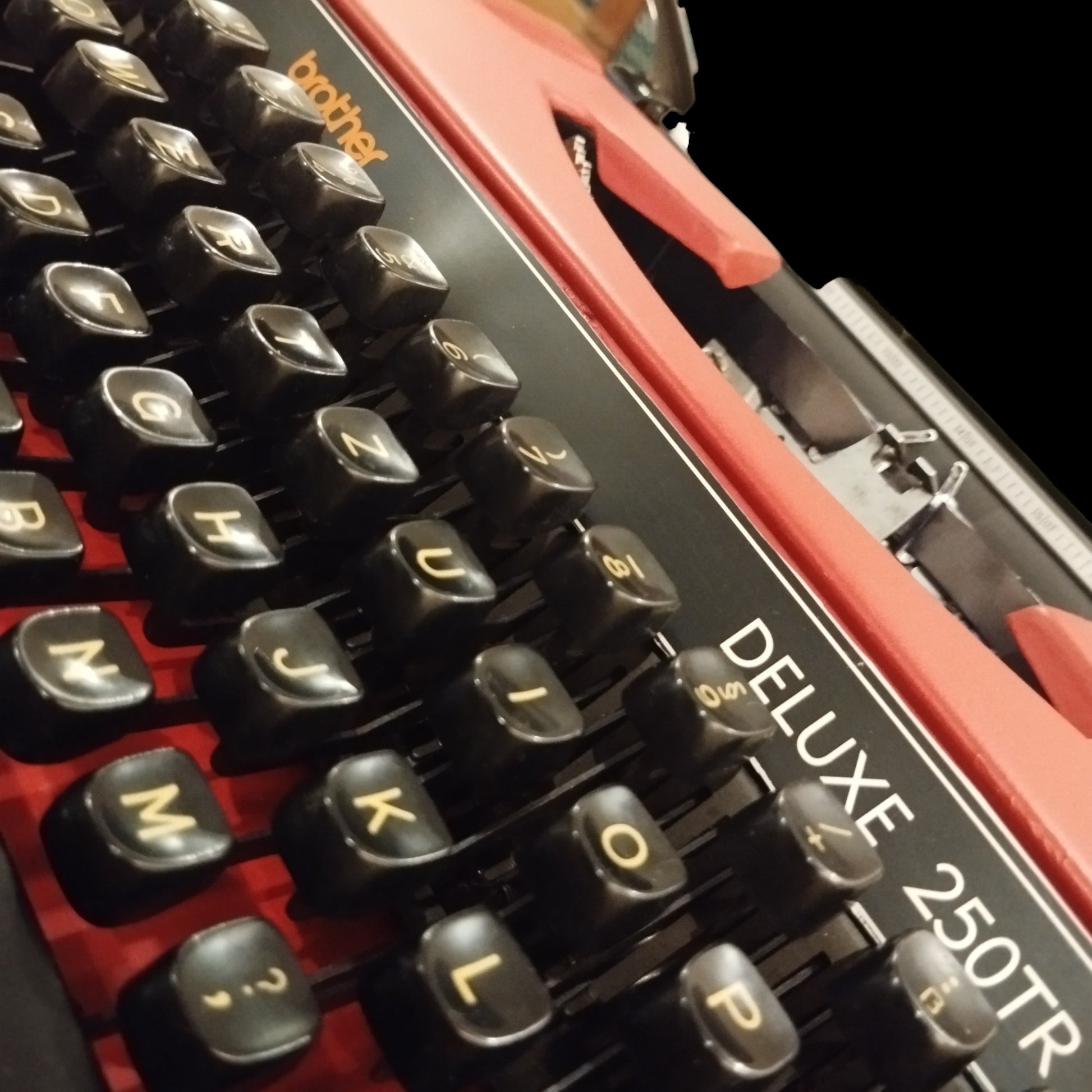 Image of Brother Deluxe 250TR Typewriter. Available from universaltypewritercompany.in