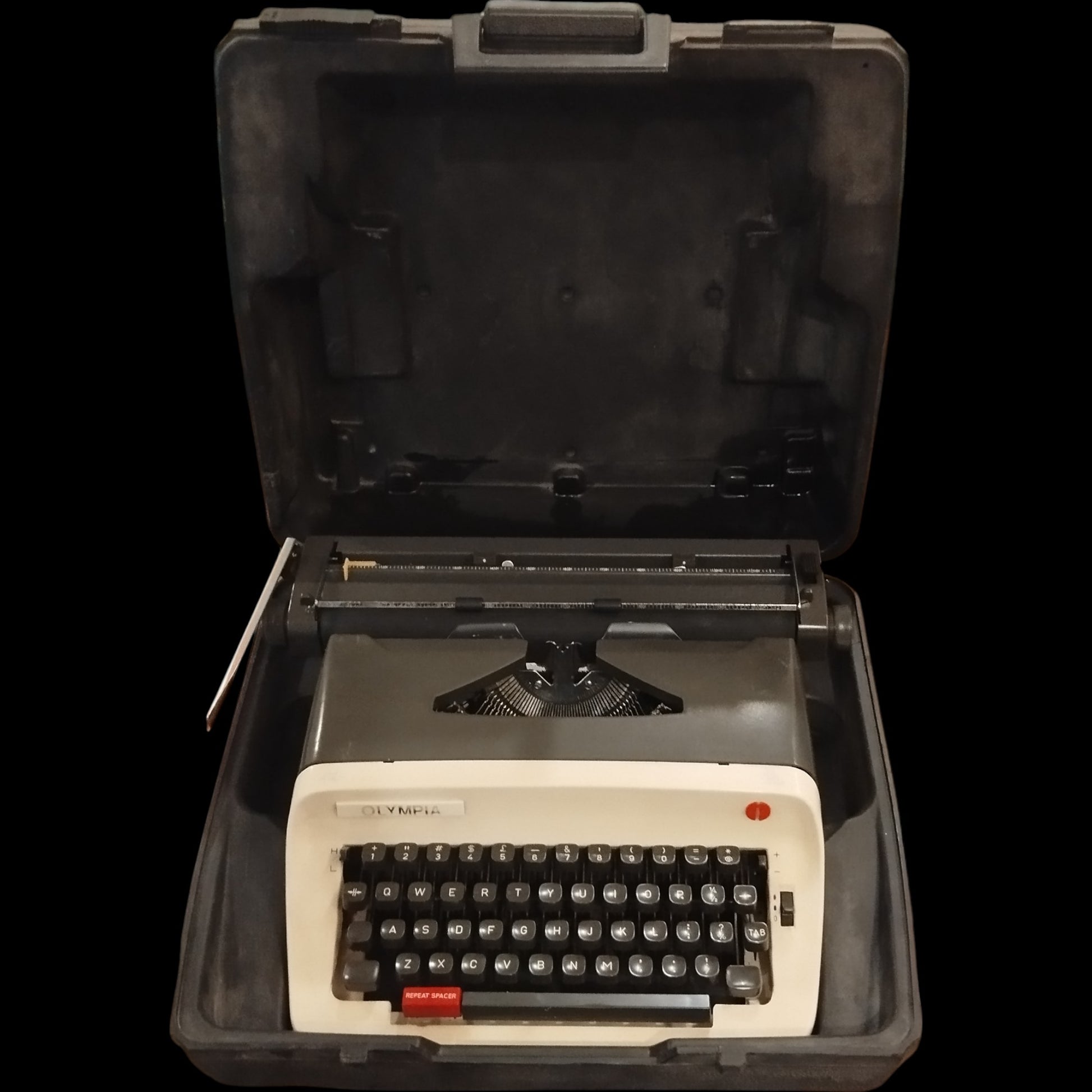 Image of Olympia - 12 inch Roller Landscape Mode - Typewriter. Available from universaltypewritercompany.in