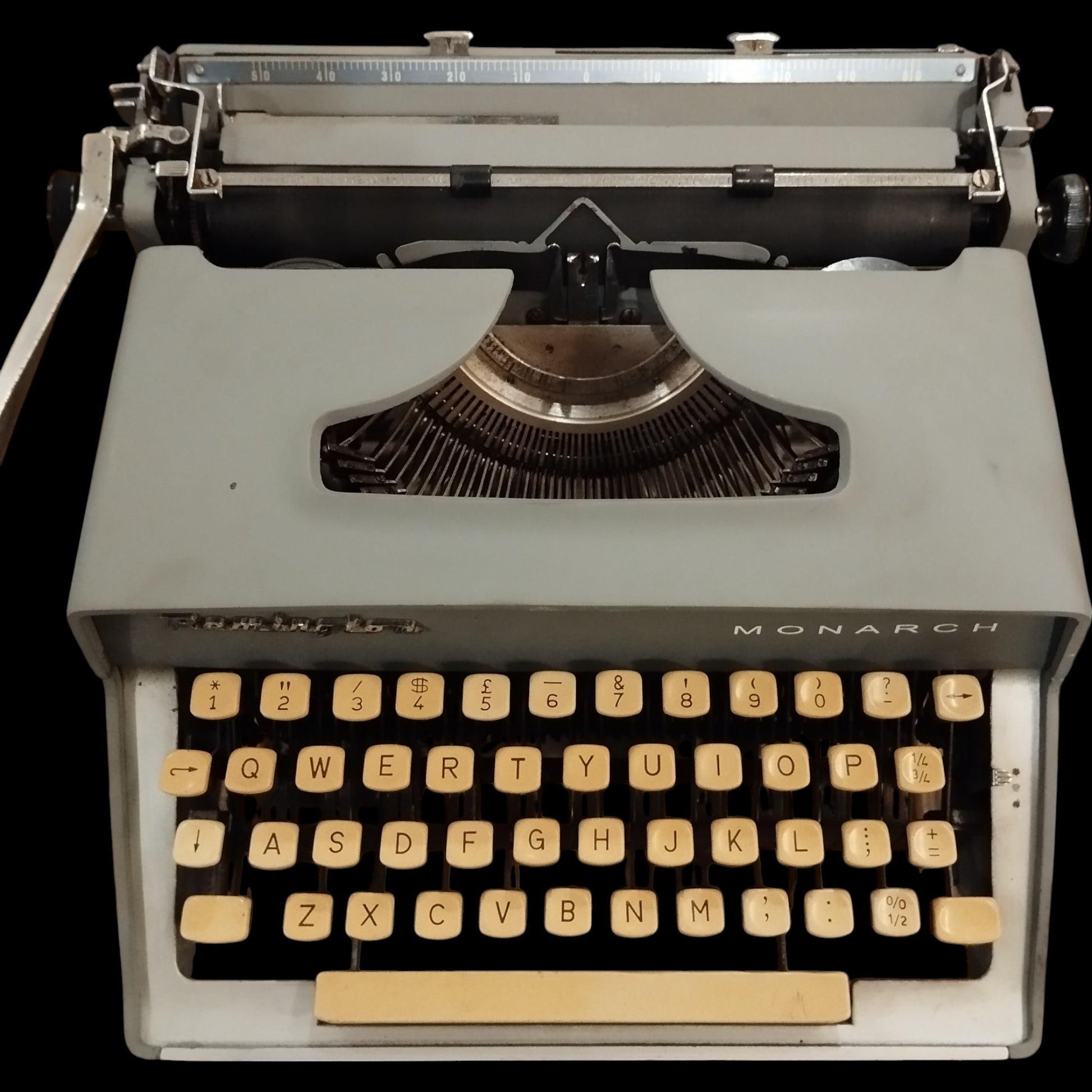 Image of Remington Monarch Typewriter. Available from universaltypewritercompany.in