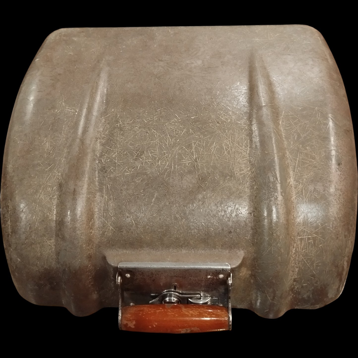 Image of Imperial Good Companion Typewriter. Available from universaltypewritercompany.in