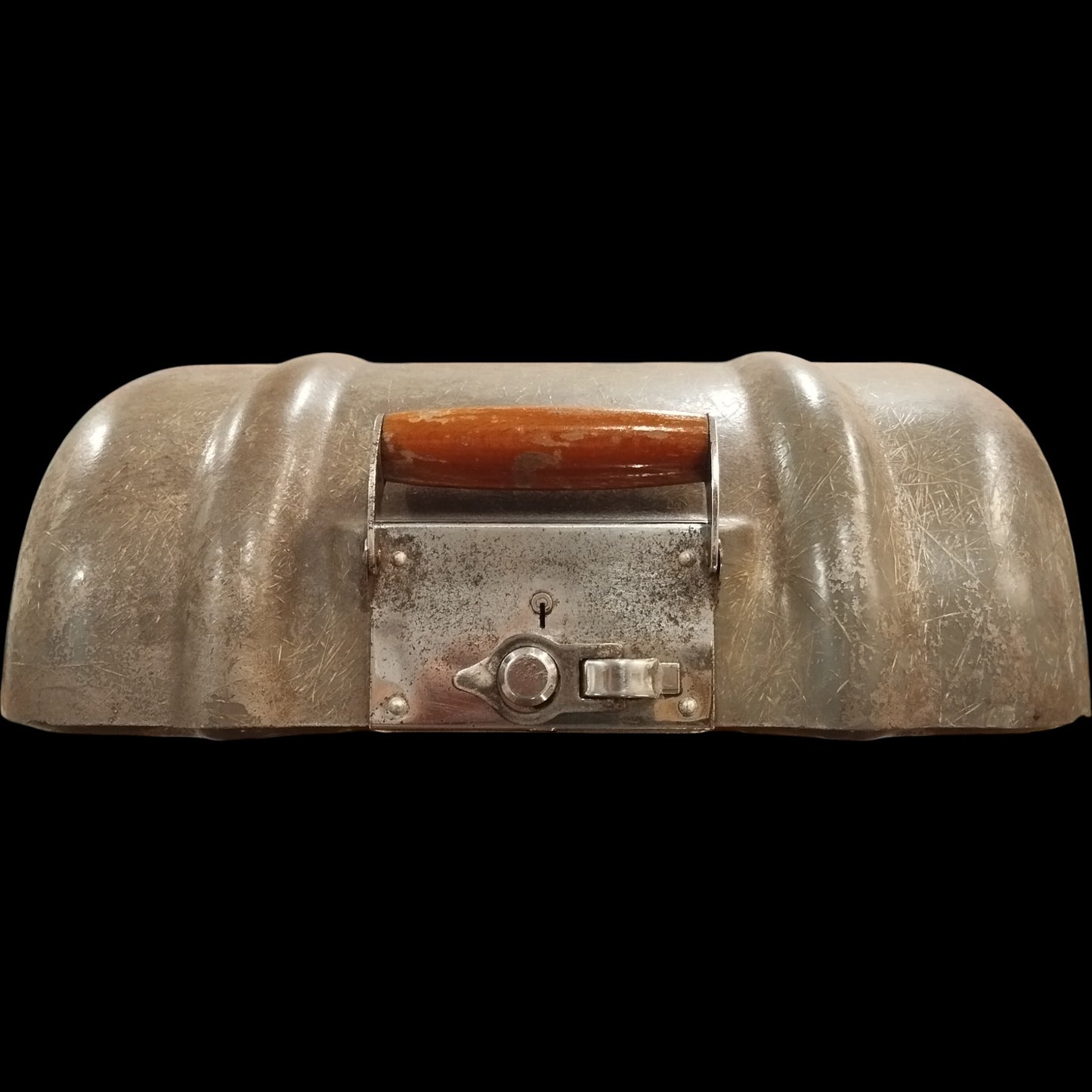 Image of Imperial Good Companion Typewriter. Available from universaltypewritercompany.in