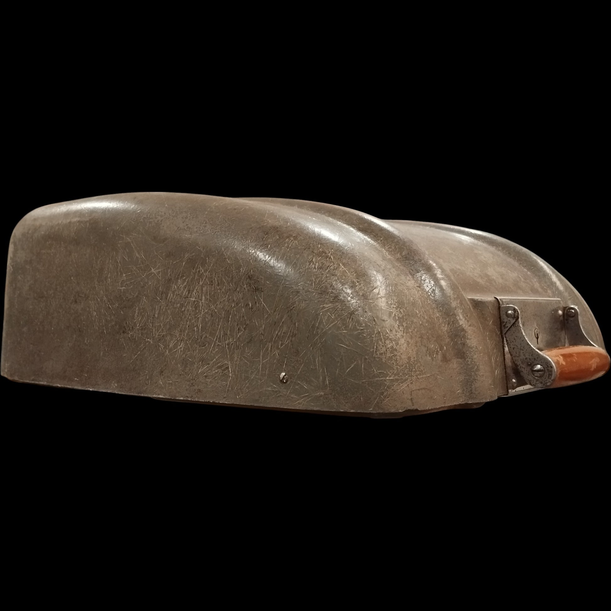 Image of Imperial Good Companion Typewriter. Available from universaltypewritercompany.in