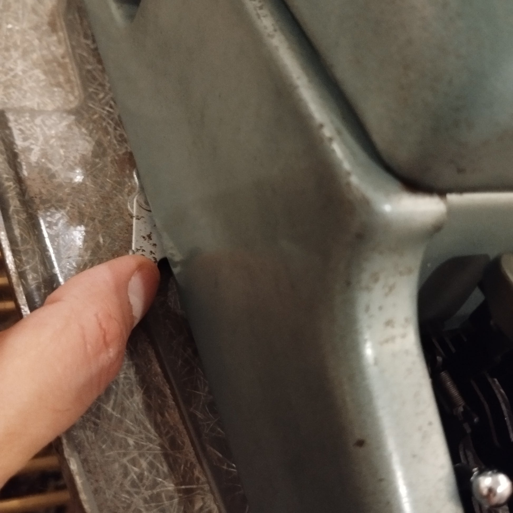 Image of Imperial Good Companion Typewriter. Available from universaltypewritercompany.in