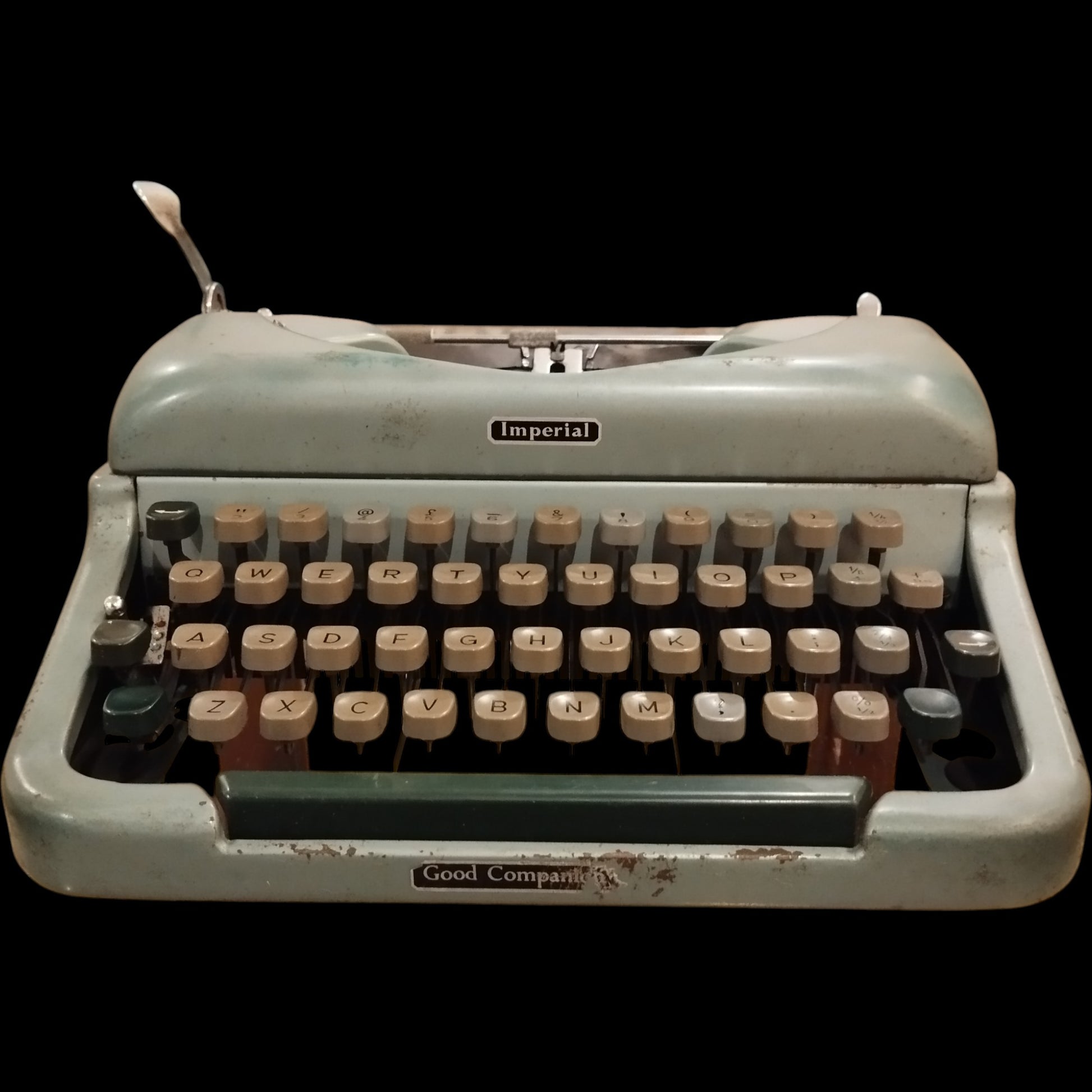 Image of Imperial Good Companion Typewriter. Available from universaltypewritercompany.in
