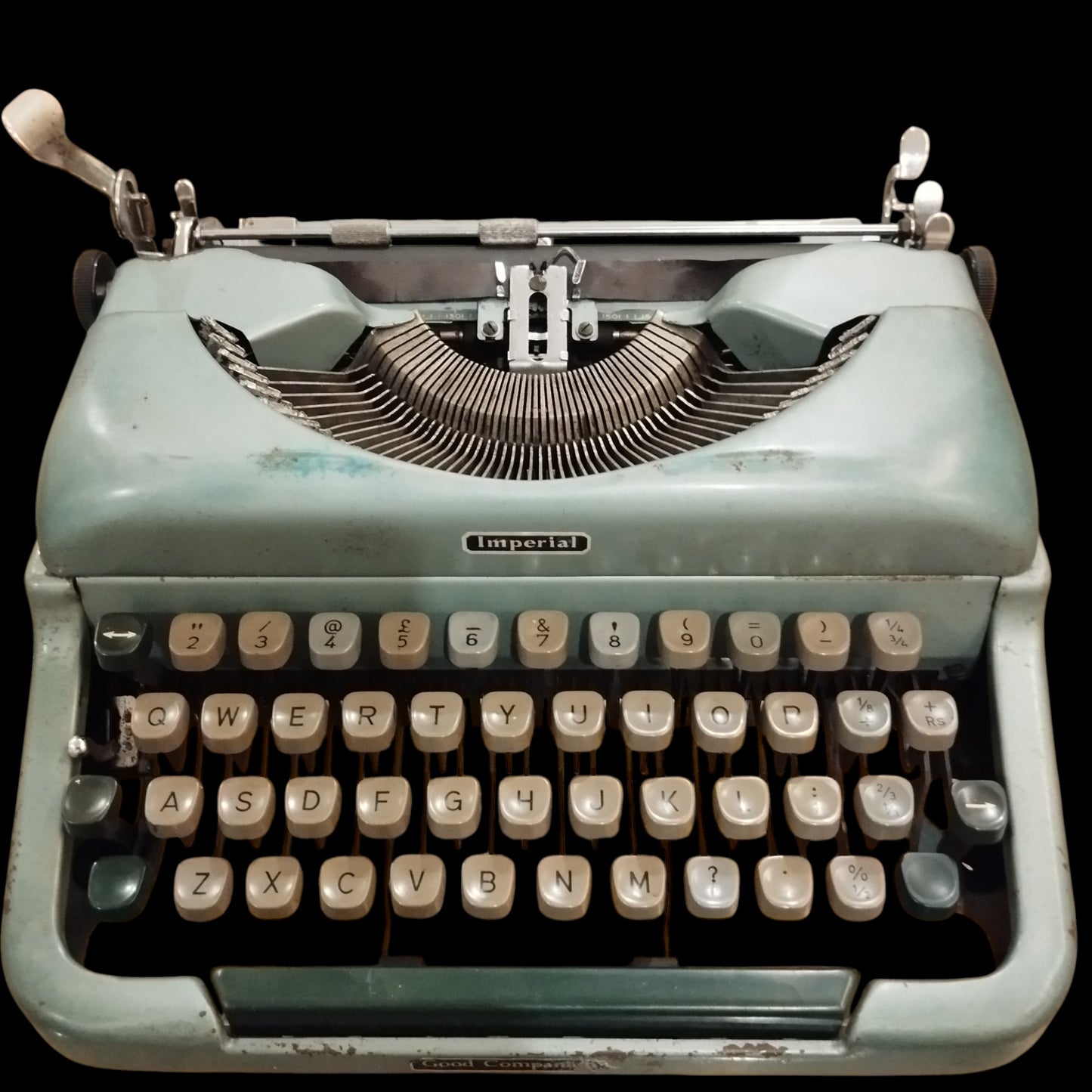 Image of Imperial Good Companion Typewriter. Available from universaltypewritercompany.in