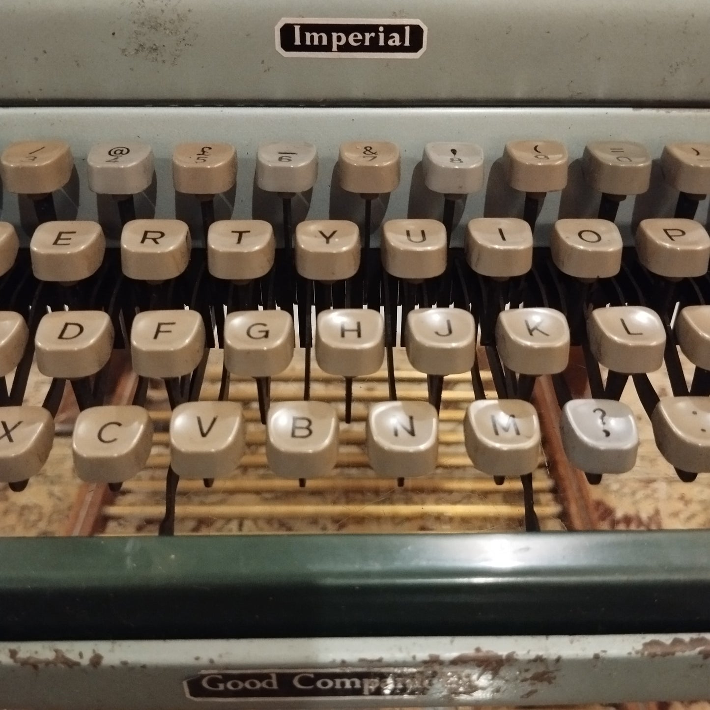 Image of Imperial Good Companion Typewriter. Available from universaltypewritercompany.in