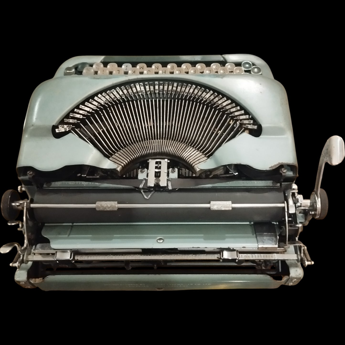 Image of Imperial Good Companion Typewriter. Available from universaltypewritercompany.in