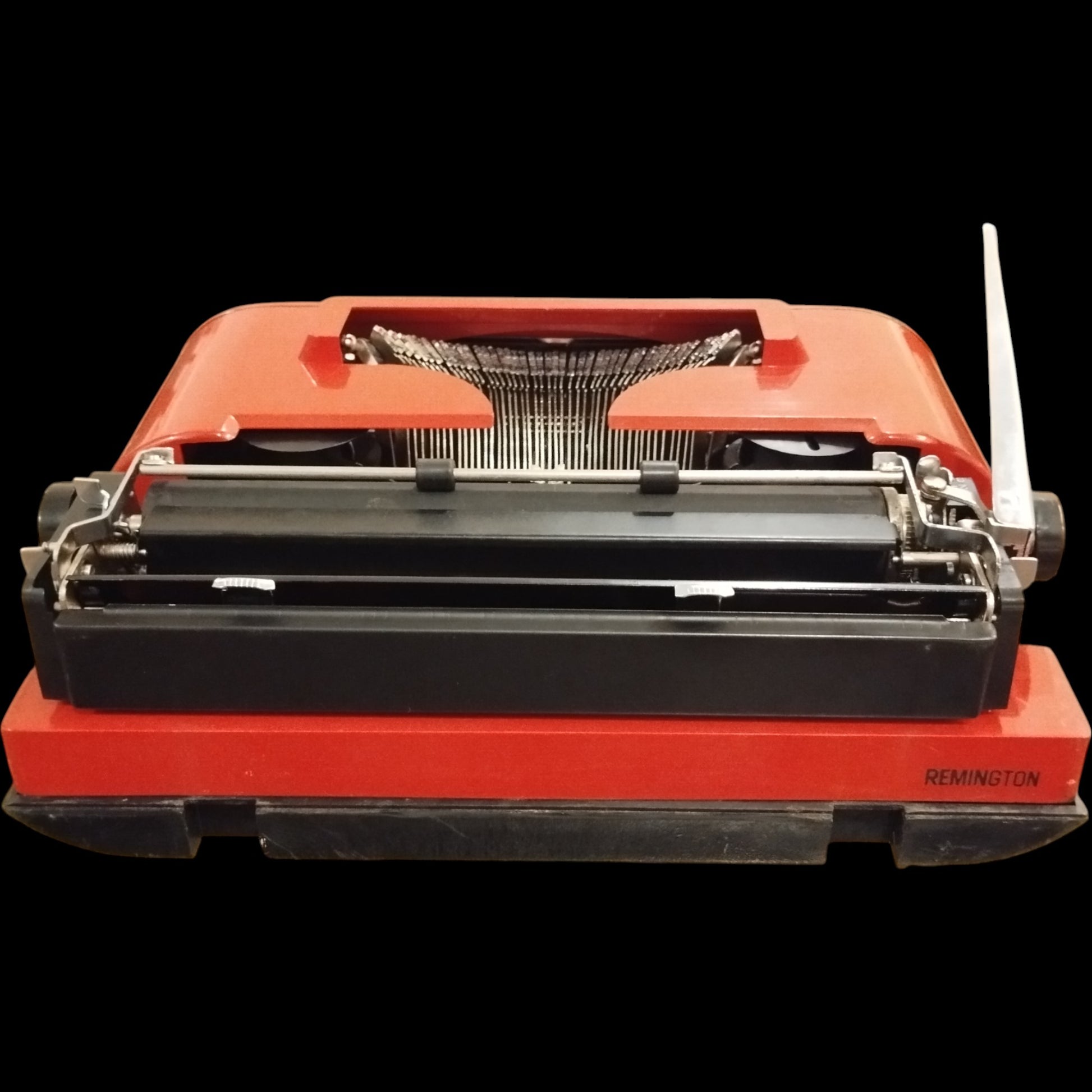 Image of Remington Travelriter Typewriter. Available from universaltypewritercompany.in