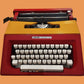Image of Olivetti Lettera 25 Typewriter. Available at universaltypewritercompany.in
