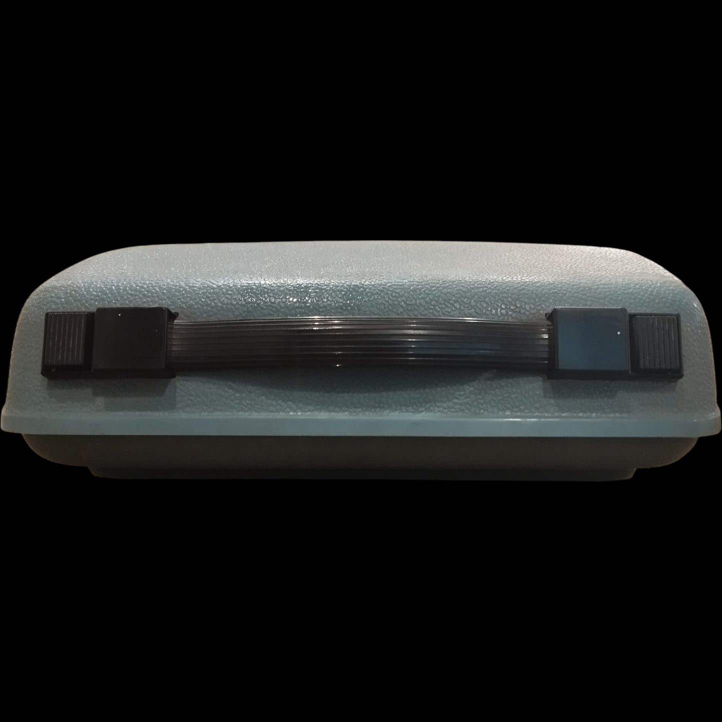 Image of Remington Streamliner Sperry Rand Typewriter. Available from universaltypewritercompany.in