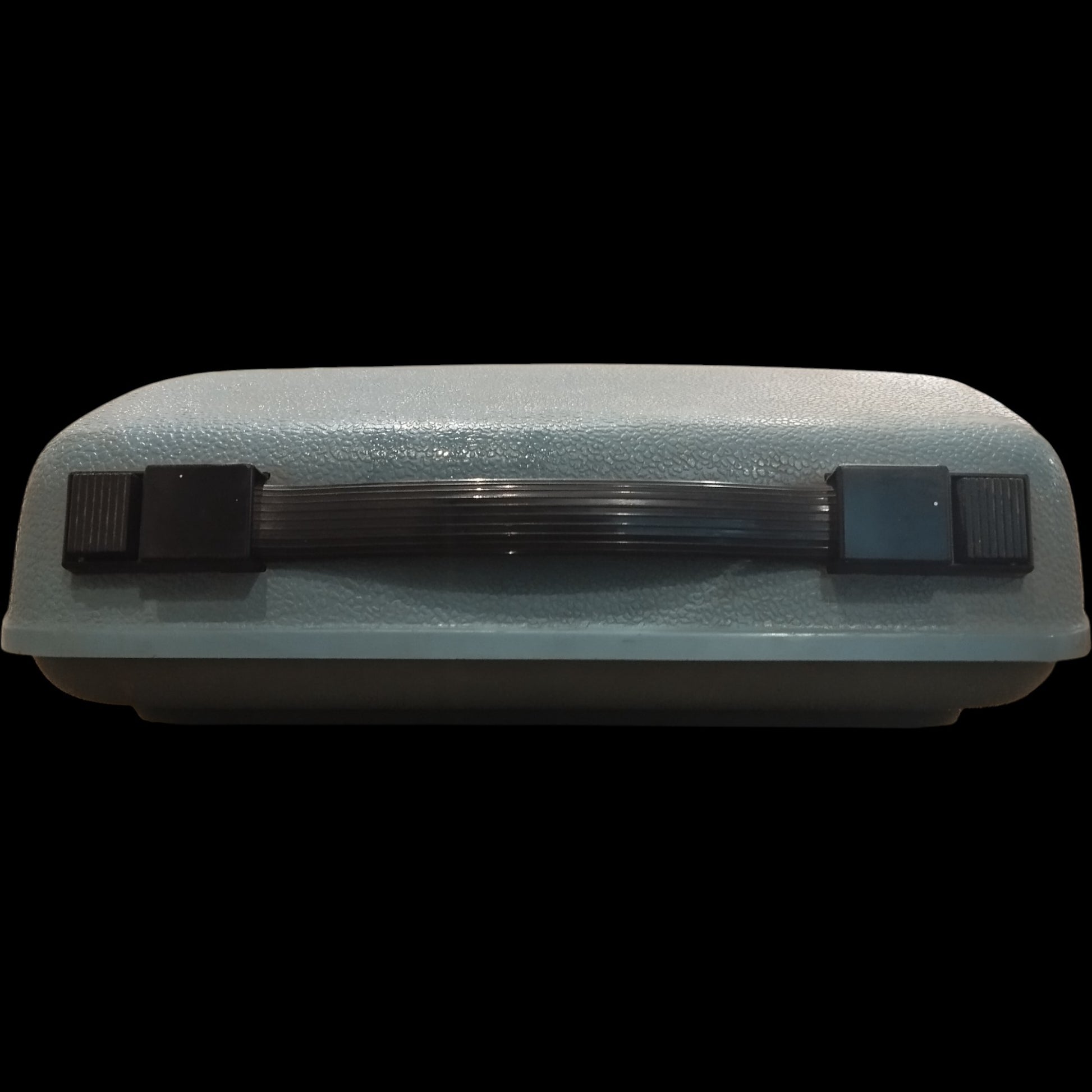 Image of Remington Streamliner Sperry Rand Typewriter. Available from universaltypewritercompany.in