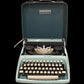 Image of Remington Streamliner Sperry Rand Typewriter. Available from universaltypewritercompany.in