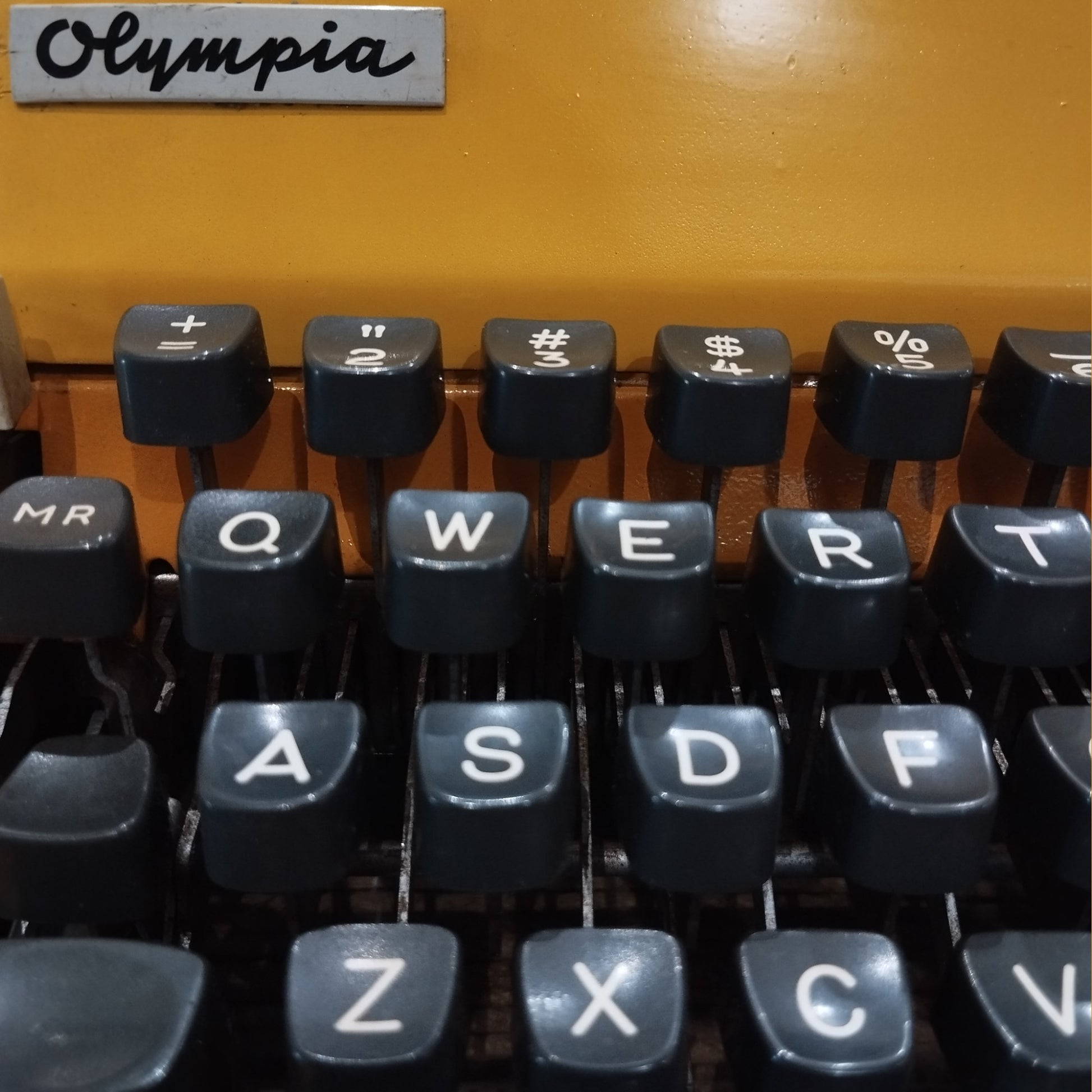 Image of Olympia Typewriter. Available from universaltypewritercompany.in