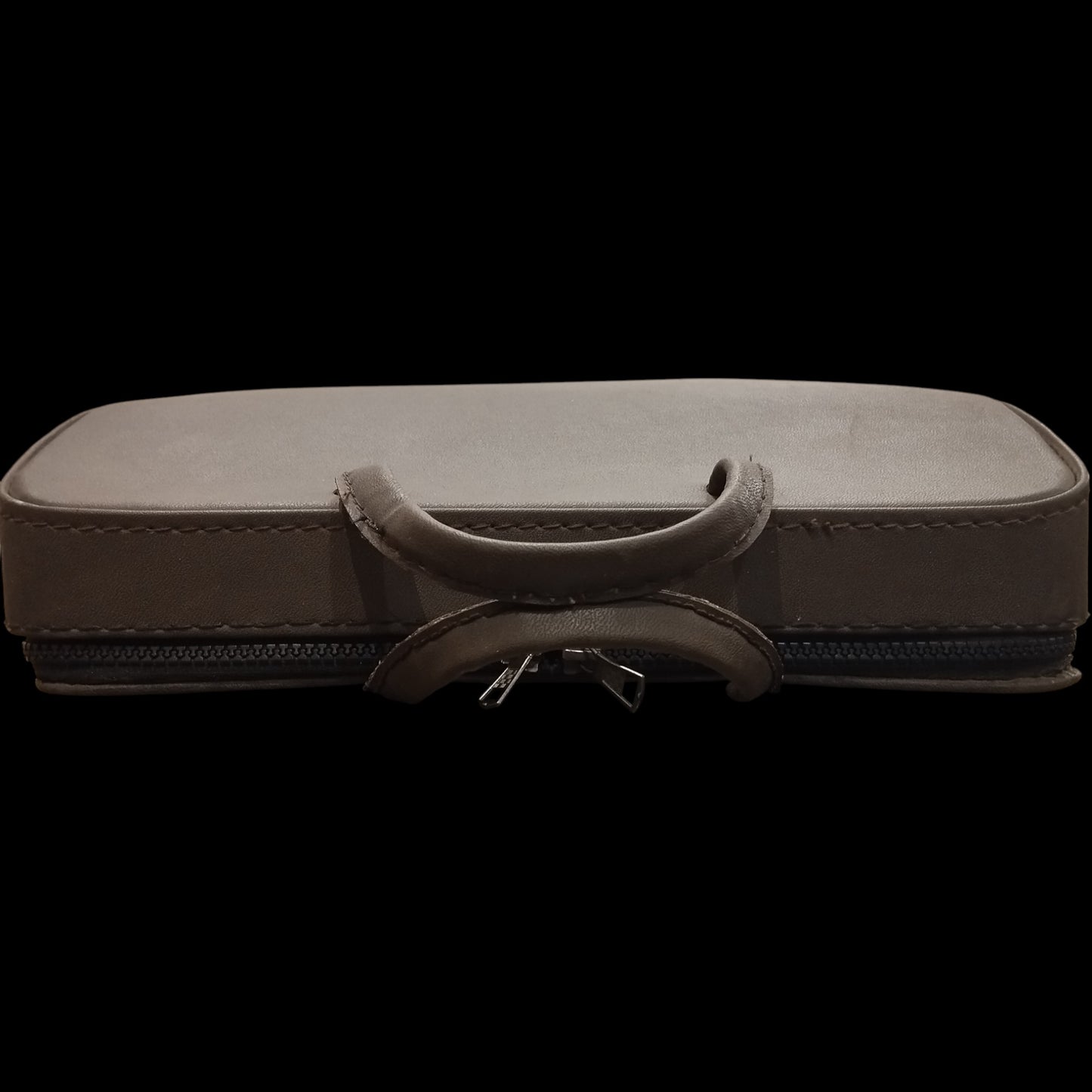 Image of Gossen Tippa QWERTZ Keyboard Typewriter. Available from universaltypewritercompany.in