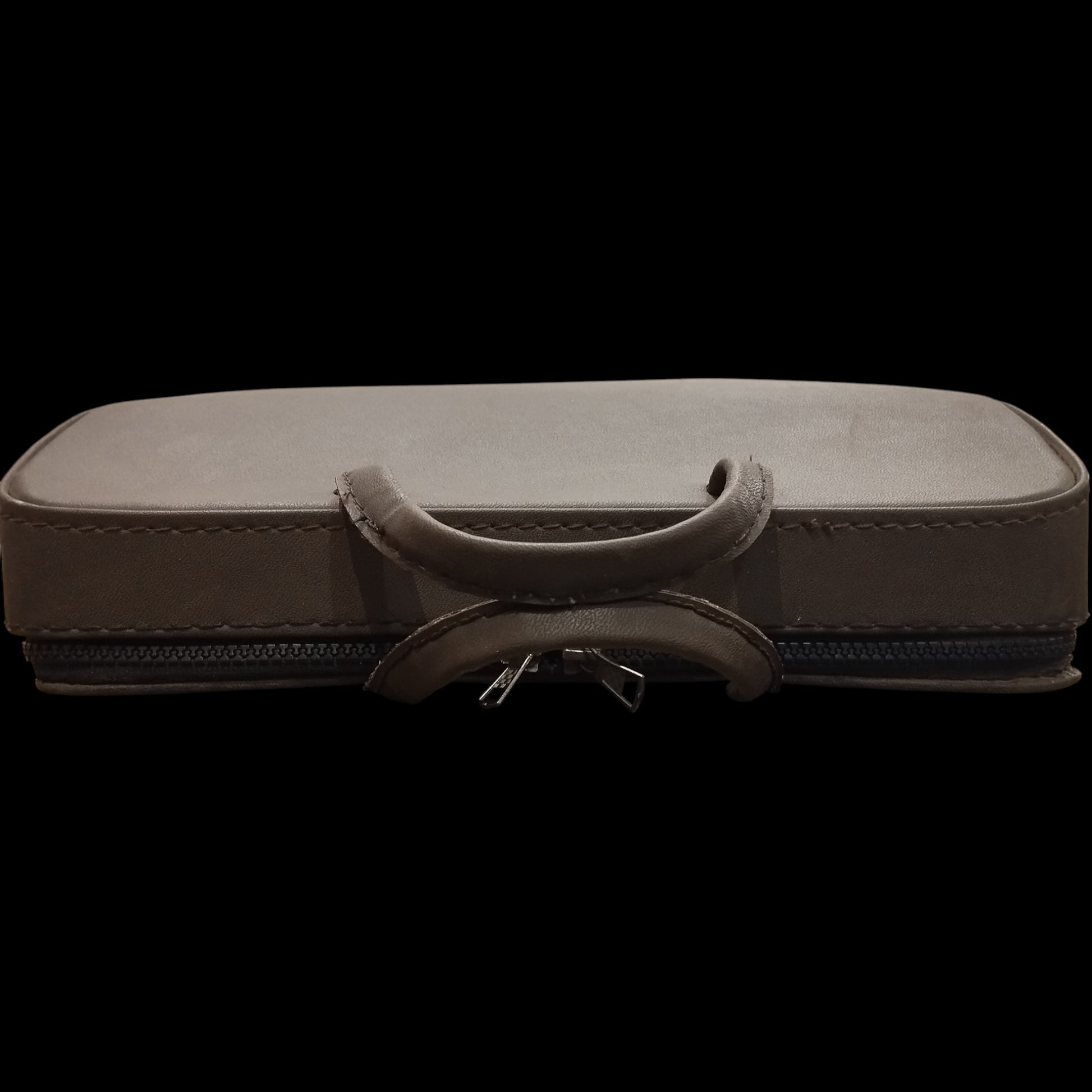 Image of Gossen Tippa QWERTZ Keyboard Typewriter. Available from universaltypewritercompany.in