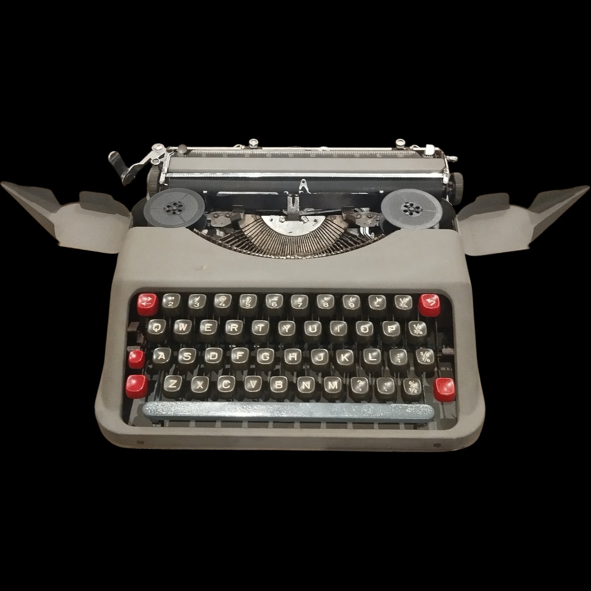 Image of Empire Aristocrat Typewriter. Available from universaltypewritercompany.in
