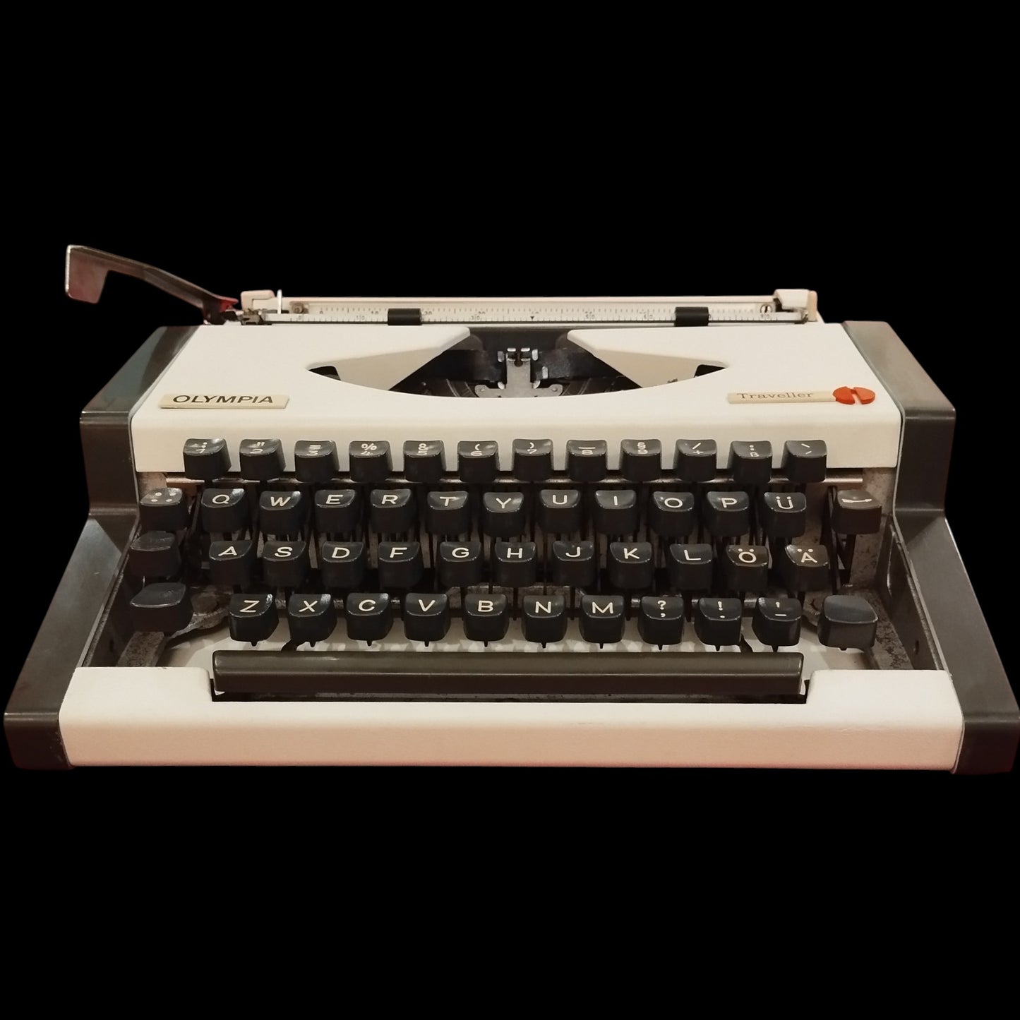 Image of Olympia Traveller Typewriter. Available from universaltypewritercompany.in