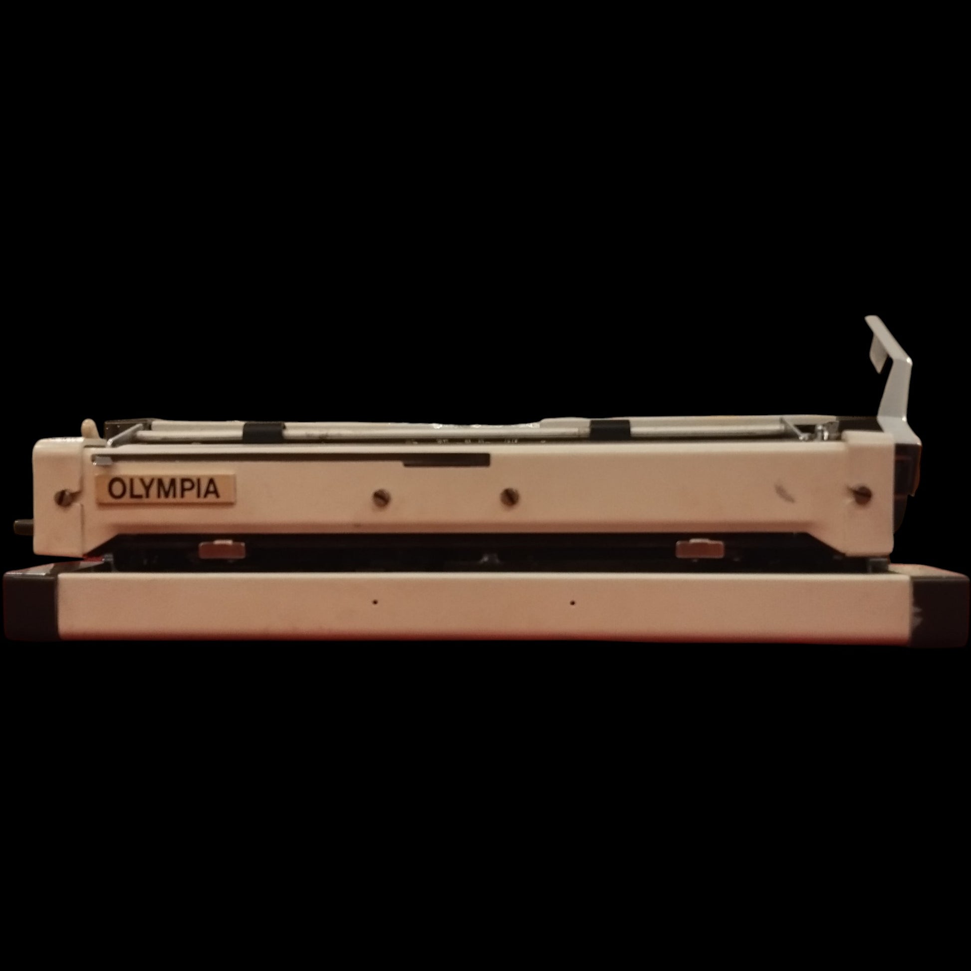 Image of Olympia Traveller Typewriter. Available from universaltypewritercompany.in