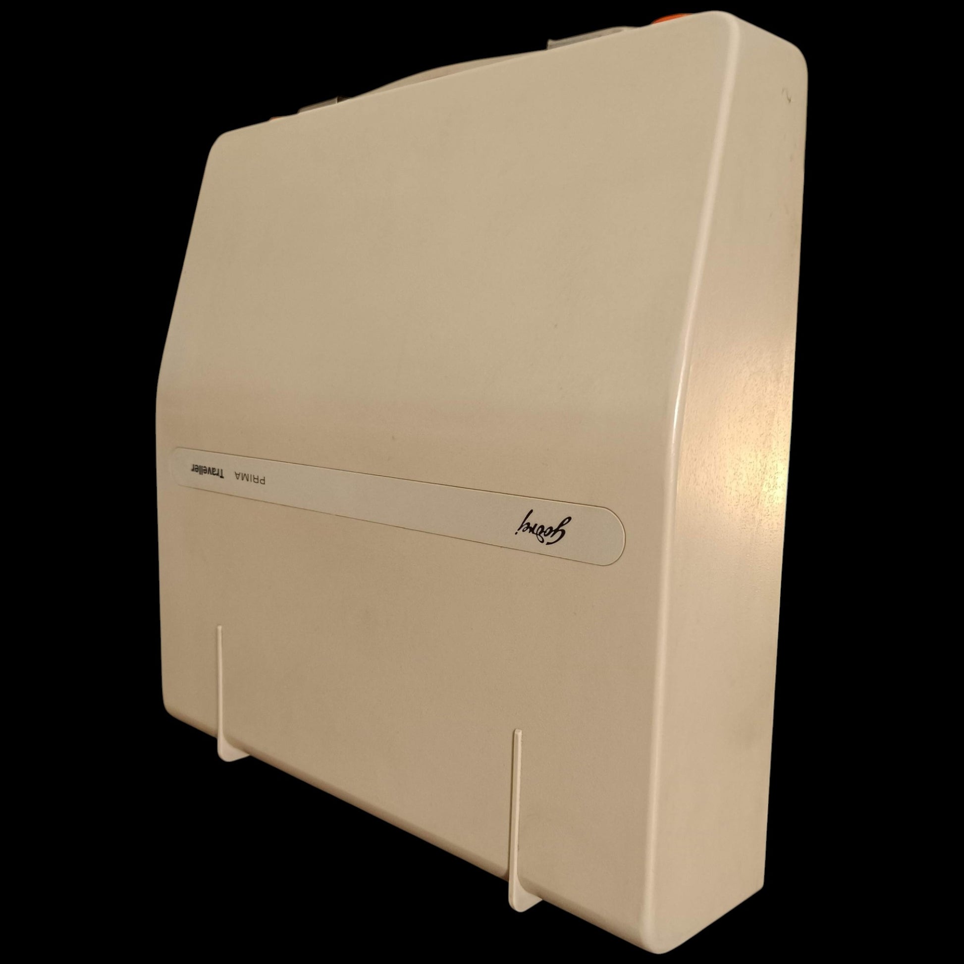 Image of Godrej Prima Traveller Typewriter.
Available from universaltypewritercompany.in