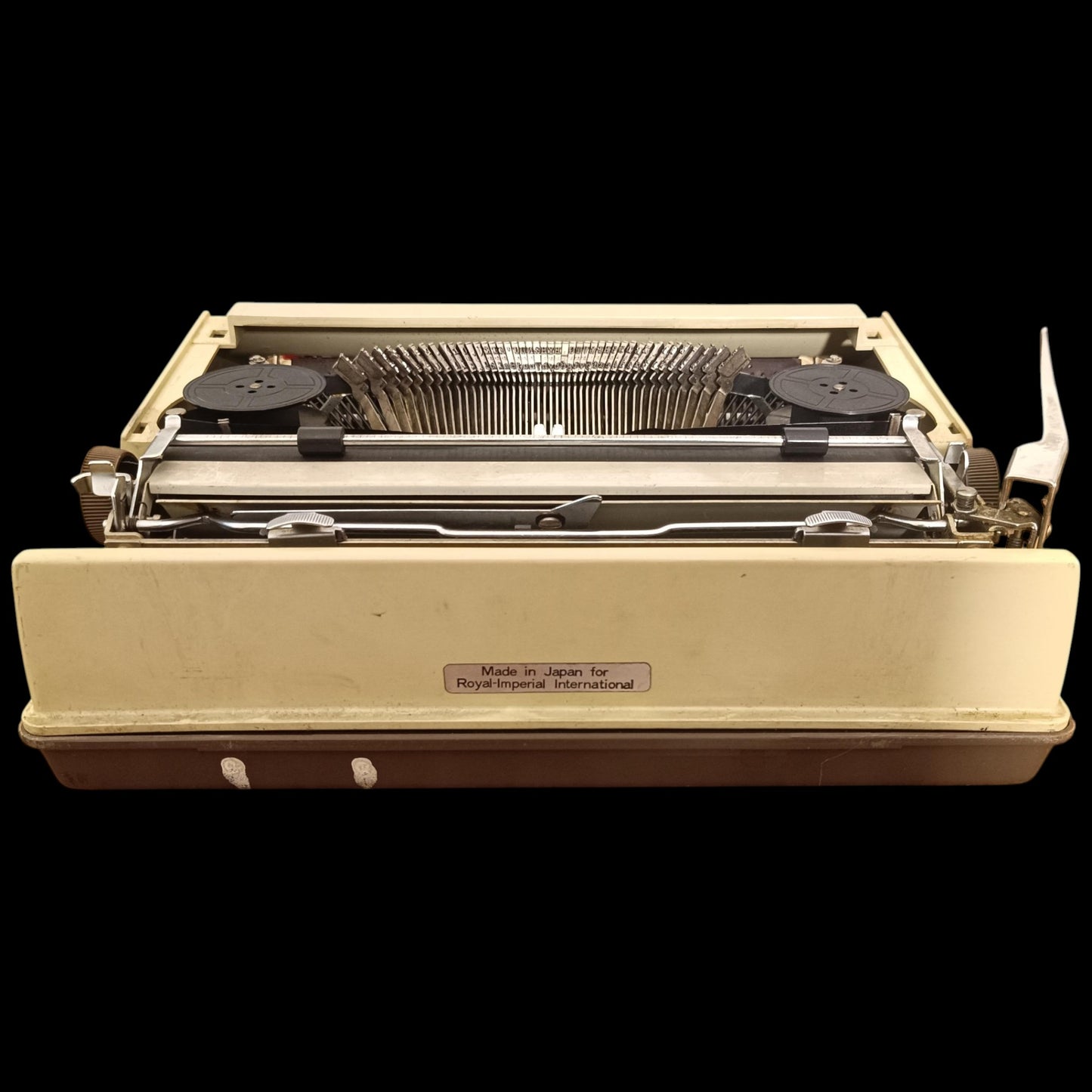 Image of Royal Portable Typewriter. Available from universaltypewritercompany.in