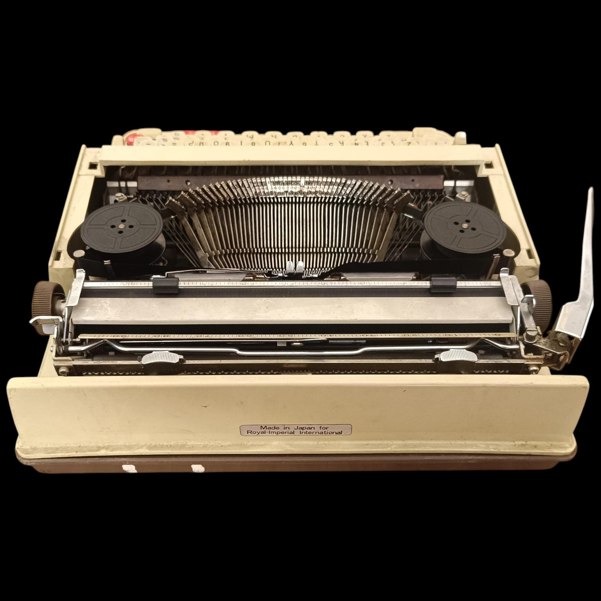 Image of Royal Portable Typewriter. Available from universaltypewritercompany.in