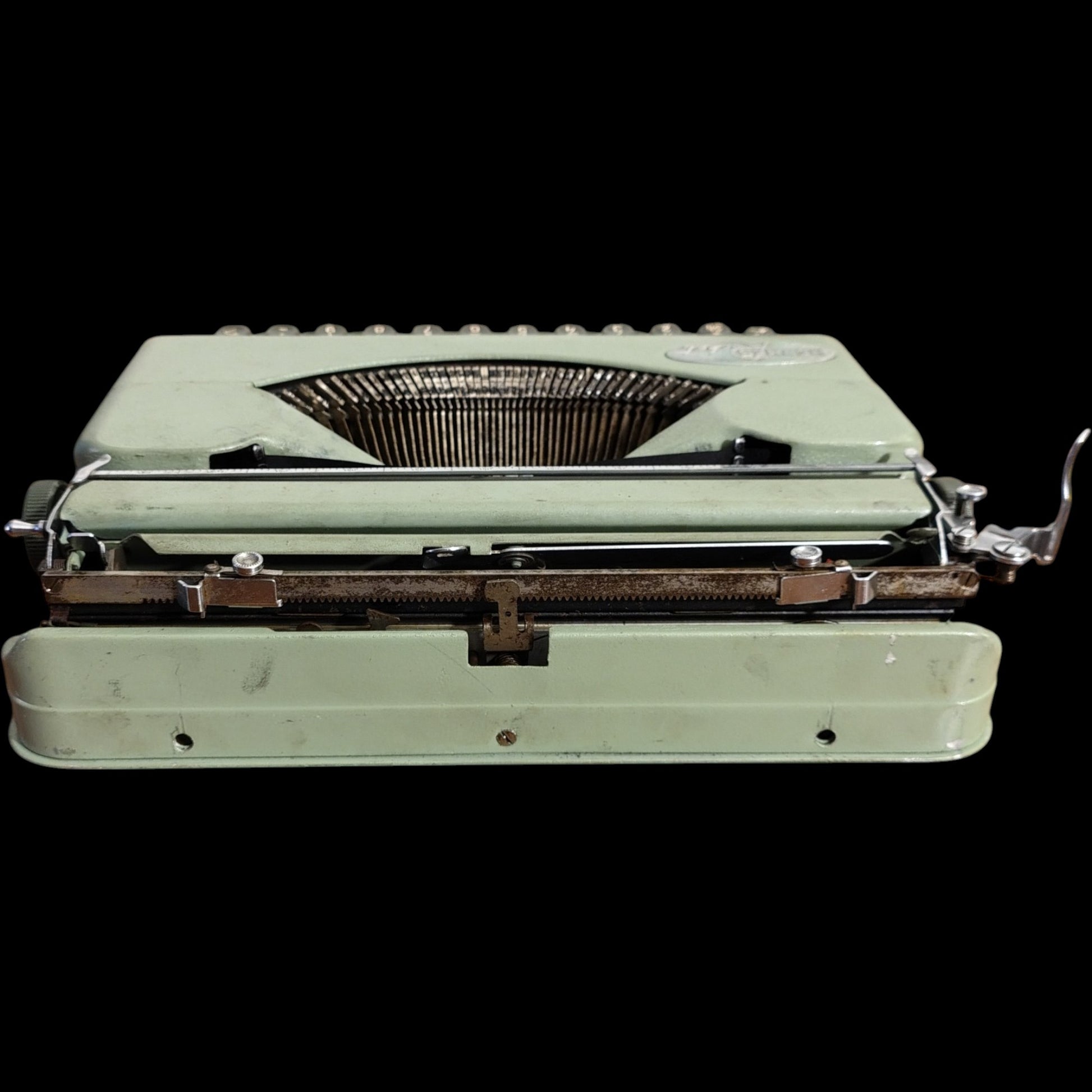 Image of Hermes Baby Typewriter.
Available from universaltypewritercompany.in