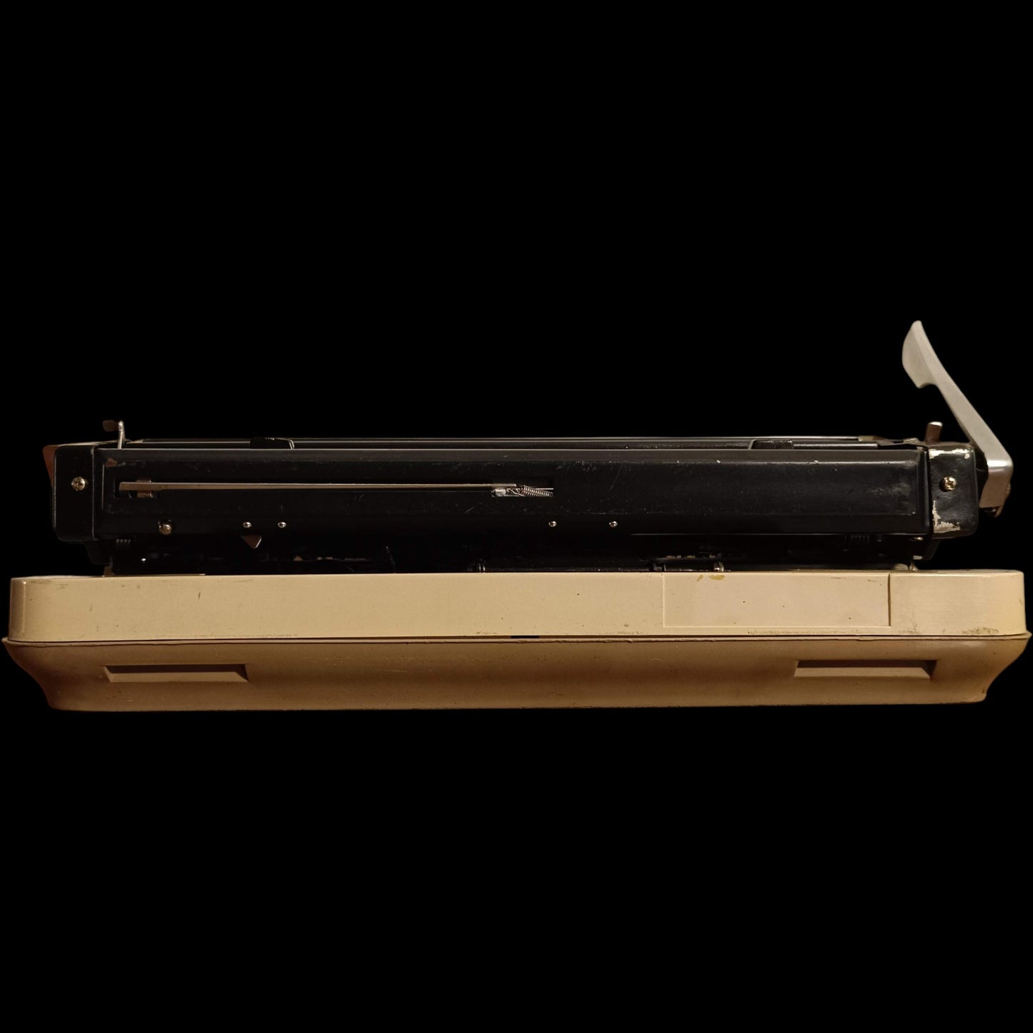 Image of Brother Portable Japan Typewriter.
Available from universaltypewritercompany.in