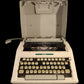 Image of Royal Safari III Typewriter.
Available from universaltypewritercompany.in
