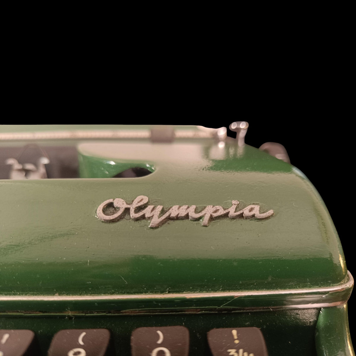 Image of Olympia Typewriter.
Available from universaltypewritercompany.in
