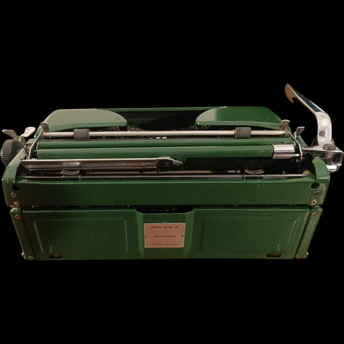 Image of Olympia Typewriter.
Available from universaltypewritercompany.in