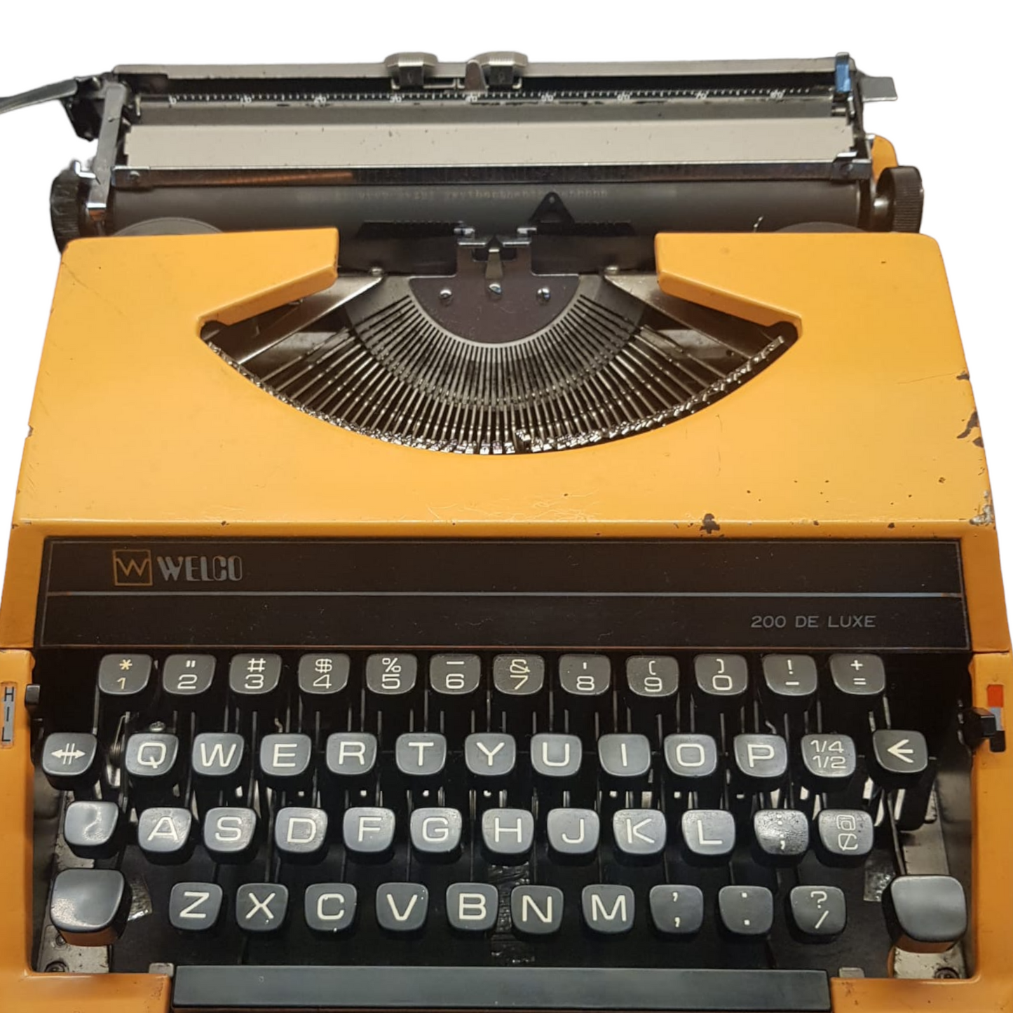 Image of Welco Silver Reed typewriter from universaltypewritercompany.in