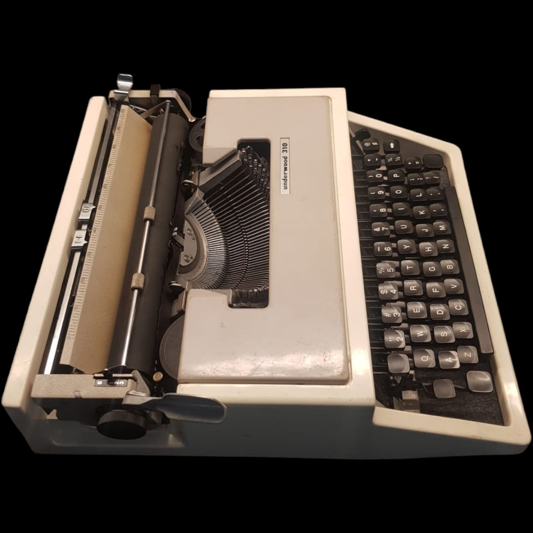 Image of Underwood 310 Typewriter from universaltypewritercompany.in