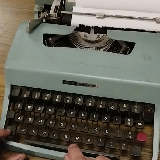 Video of Olivetti Lettera 32 Typewriter. Portable Typewriter. Original Blue. Italian Made. Available with cover. Available from universaltypewritercompany.in