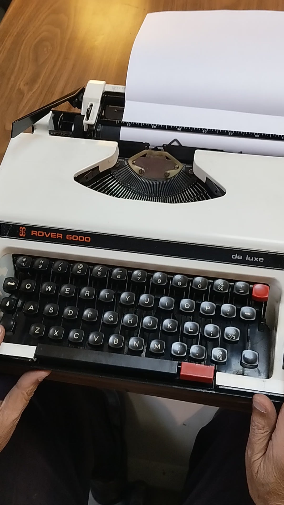 Video of Rover 6000 Typewriter. Available from Universal Typewriter Company.