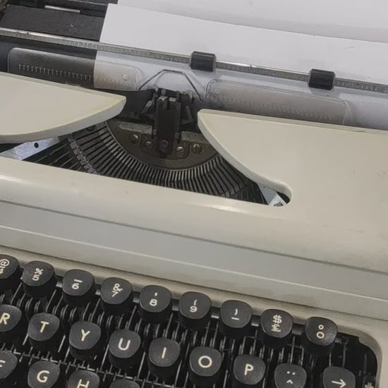 Video of Russian Brand Portable Typewriter. Available from universaltypewritercompany.in