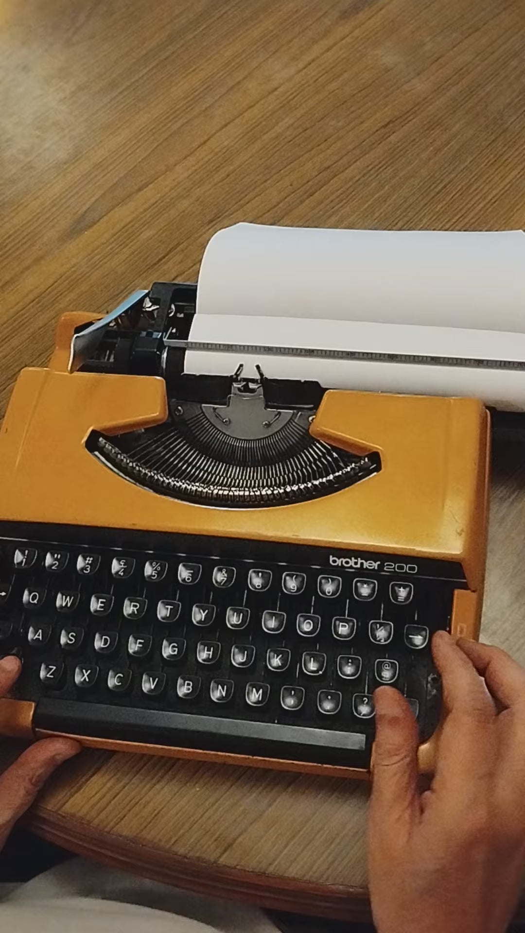 Typing Video of Brother 200 Model Typewriter. Available from universaltypewritercompany.in