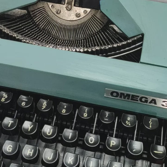 Video of OMEGA 30 Typewriter. Available from universaltypewritercompany.in