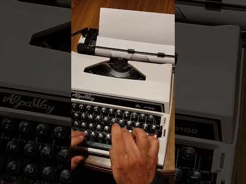 AlpaWay abc4100 英字タイプライター AlpaWay abc 4100 Typewriter – Universal Typewriter Co