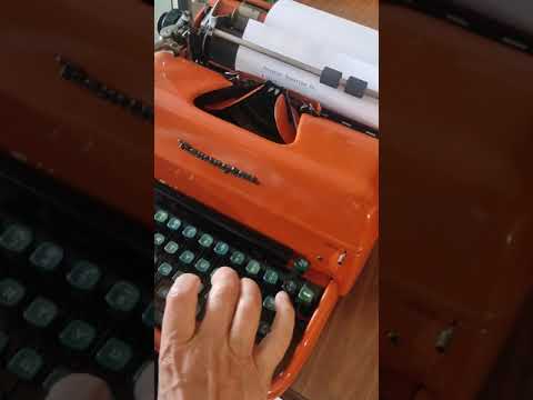 Typing Demonstration Video of Remington Superiter Typewrier. Available from universaltypewritercompany.in