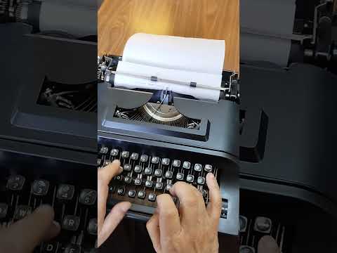 Typing Demonstration Video of Remington 20 Typewriter. Available from universaltypewritercompany.in
