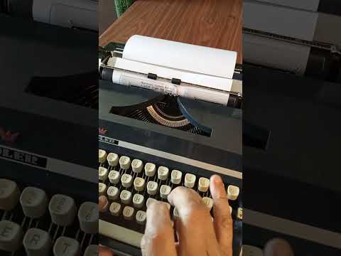 Typing Demonstration Video of Adler Gabriele 35 Typewriter. Available from universaltypewriterccompany.in