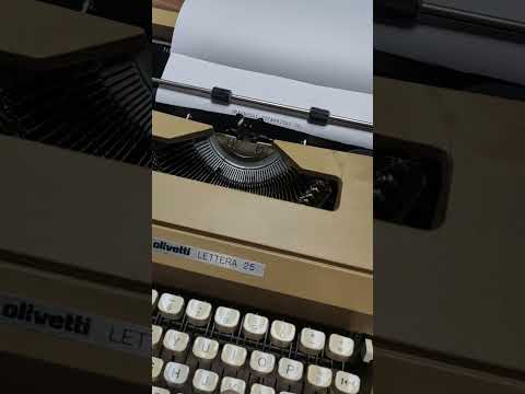 Typing Demonstration Video of Olivetti Lettera 25 Typewriter. Available at universaltypewritercompany.in