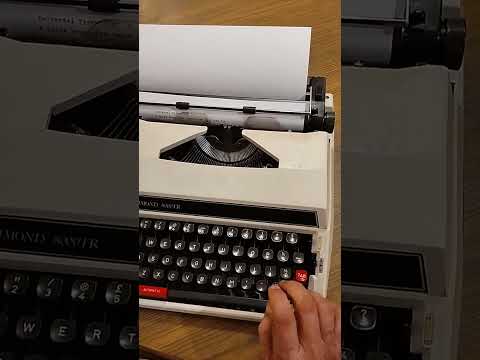 Typing Demonstration Video of Diamond 800TR Typewriter from universaltypewritercompany.in